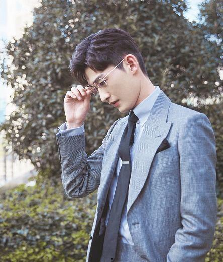 张翰吃瓜娱乐节目,瓜田李下,娱乐节目中的明星生活